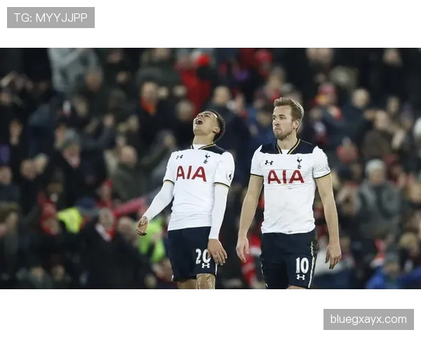 罗登转会英超状态回暖，球迷期待其强势复苏