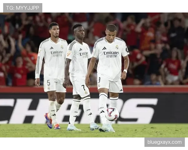 皇马防守反击战术再显神威，关键战稳健表现引关注