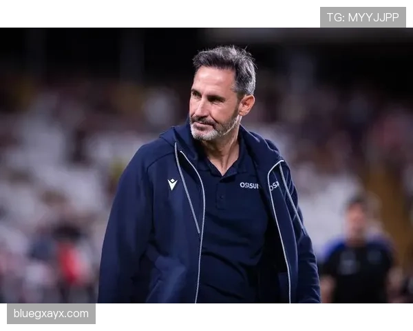 奥萨苏纳防线稳固助球队领跑积分榜,状态强势回暖 奥萨苏纳防线稳固助球队领跑积分榜,状态强势回暖