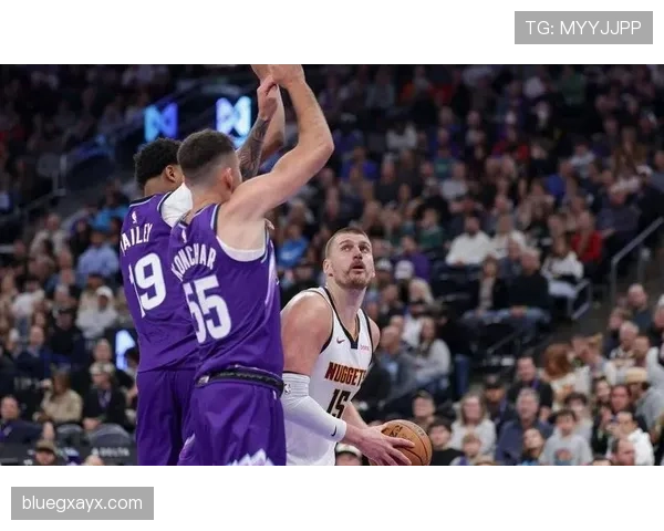 约基奇挡拆效率超穆雷，助掘金稳定输出拉开比分